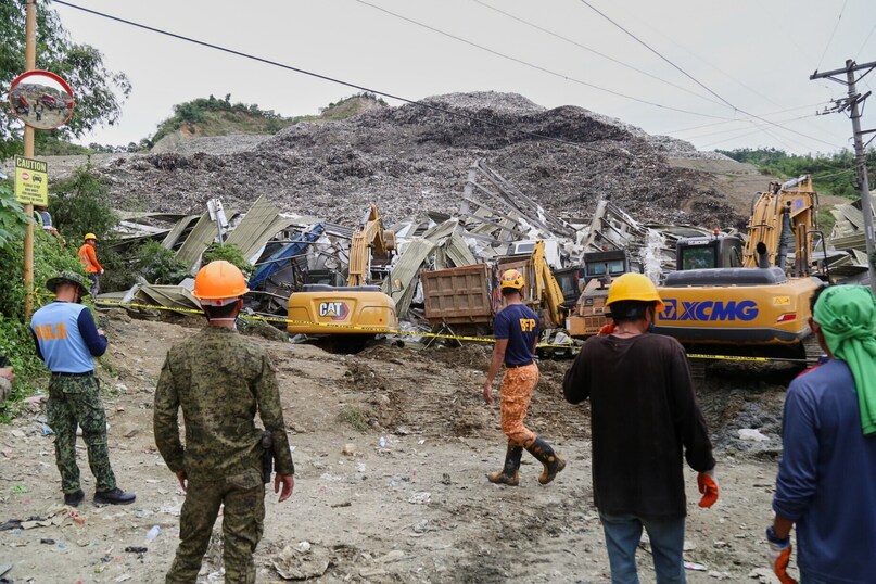 Gazipur vs Philippines Landfil Site accident Gazipur vs Philippines Landfil Site accident