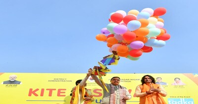 CM Bhajanlal, Diya Kumari Celebrate Makar Sankranti at Jaipur's Jal Mahal