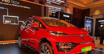 टाटा को पछाड़ MG Windsor बनी 2025 की नंबर 1 EV, बाजार में मचाया तहलका.