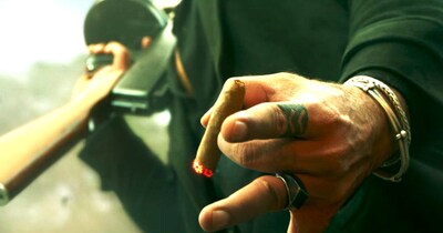 नई दिल्ली: सिनेमा के प्रेमियों के लिए साल 2026 मनोरंजन का एक ऐसा धमाका लेकर आ रहा है, जिसकी चर्चा अभी से हर तरफ हो रही है. इस साल एक के बाद एक कई बड़ी फिल्में सिनेमाघरों में दस्तक देने के लिए पूरी तरह तैयार हैं. साल की शुरुआत ही बेहद धमाकेदार होने वाली है, जहां 23 जनवरी को सनी देओल अपनी मोस्ट अवेटेड फिल्म 'बॉर्डर 2' के साथ देशप्रेम का जज्बा जगाएंगे, वहीं ठीक एक हफ्ते बाद 30 जनवरी को रानी मुखर्जी अपनी पावरफुल फ्रेंचाइजी 'मर्दानी 3' के साथ बड़े पर्दे पर वापसी करेंगी.