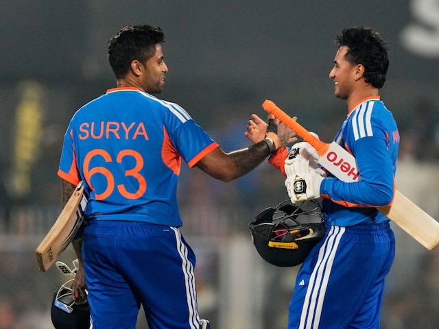 অভিষেক শর্মা নয় এই ব্যাটসম্যান টি-টোয়েন্টি বিশ্বকাপে সবচেয়ে বেশি রান করবেন: রায়না