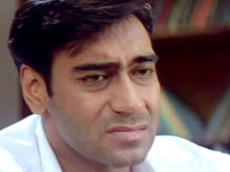 what is add controvery, salman khan add controvery, amitabbh bachchan add controvery, hritik roshan add controvery, aishwarya rai add controvery, बॉलीवुड स्‍टार के विज्ञापनों पर बवाल, सलमान खान के विज्ञापन पर बवाल, अमिताभ बच्‍चन के विज्ञापन पर बवाल, ऋतिक रोशन के विज्ञापन पर बवाल, एक्‍टर्स के विज्ञापन पर बवाल 