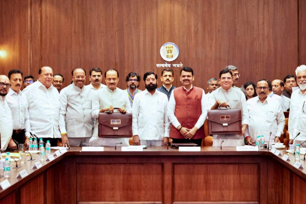 अजित पवार नहीं तो अब कौन पेश करेगा महाराष्‍ट्र का बजट 23 फरवरी से शुरू होगा सत्र पर कोई टेंशन नहीं