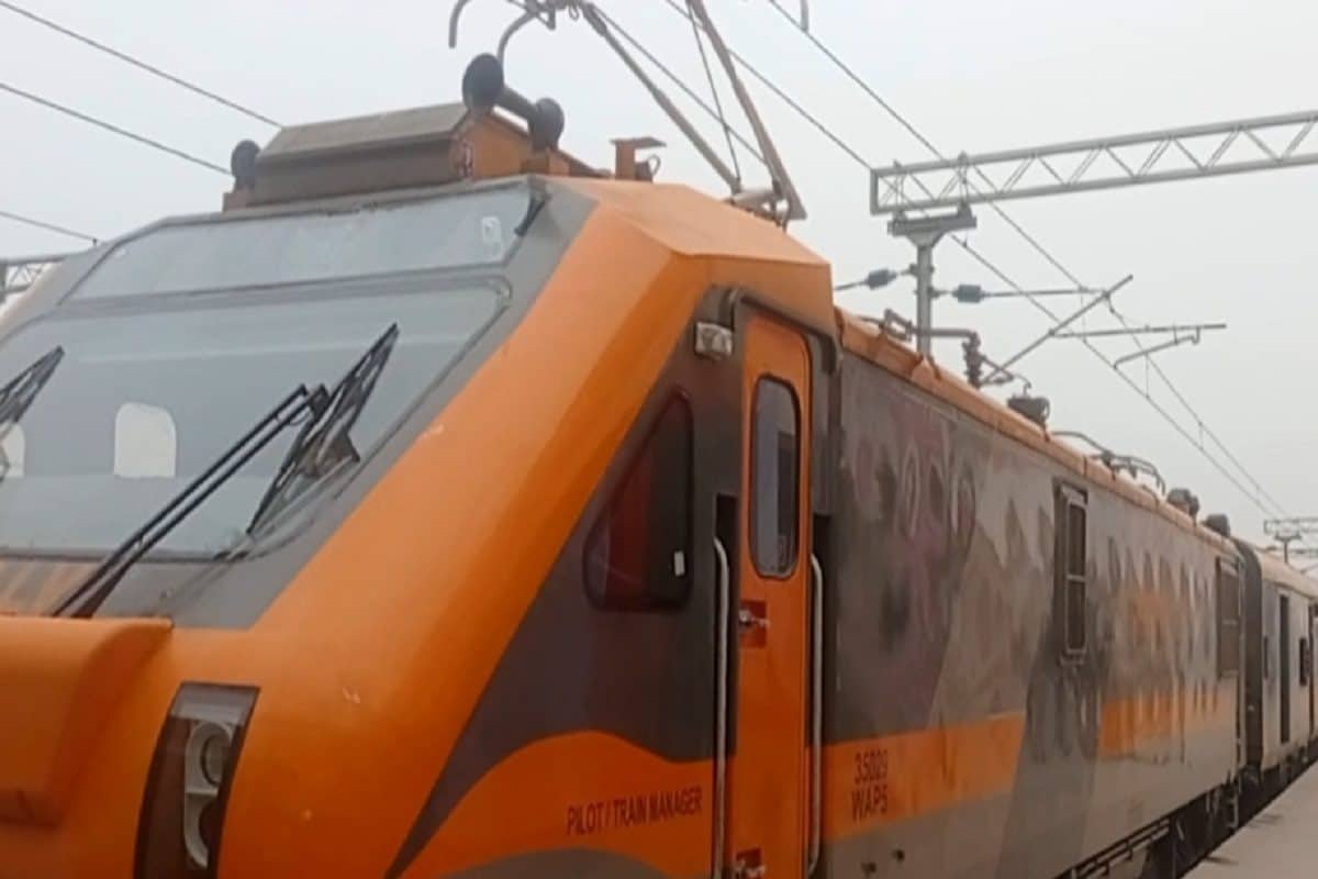 वंदेभारत की सुविधाओं वाली नौ ट्रेनें चलेंगी 500 रुपए में 1000 किमी का सफर जानें इनका रूट