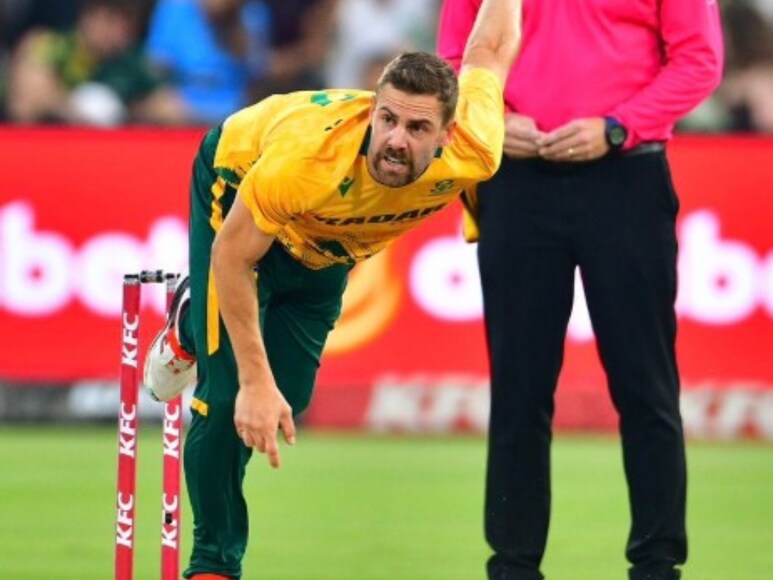 Anrich Nortje, Anrich Nortje unwanted records, Anrich Nortje bowling, Anrich Nortje conceded 59 runs, Anrich Nortje 59 runs concedes in 3 over, west indies vs south Africa, एनरिच नॉर्किया, साउथ अफ्रीका बनाम वेस्टइंडीज