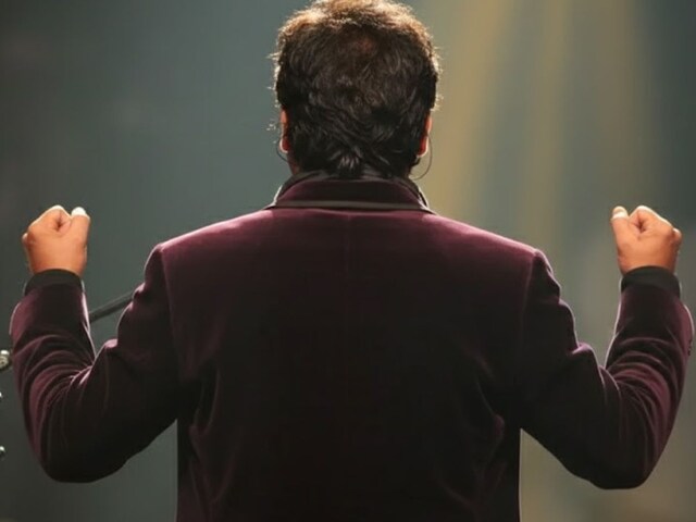 धर्म बदलते ही चमक गई किस्मत, रचे जादुई गाने तो कहलाने लगे संगीत के बादशाह