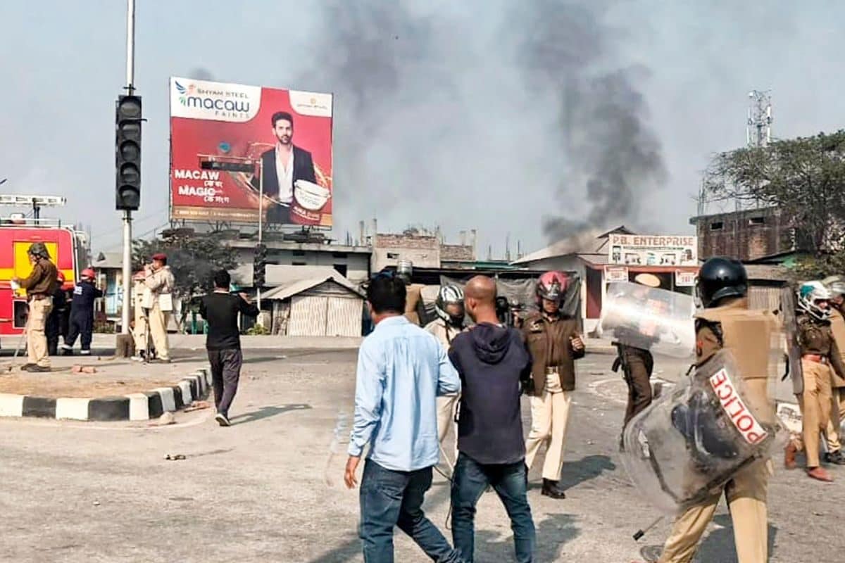 असम के कोकराझार में सेना तैनात बोडो-आदिवासी के बीच झड़प में अब तक 2 लोगों की मौत