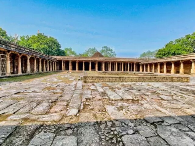 भोजशाला में मिले मंदिर के सबूत, कमाल मौला मस्जिद पर ASI की रिपोर्ट में खुलासा