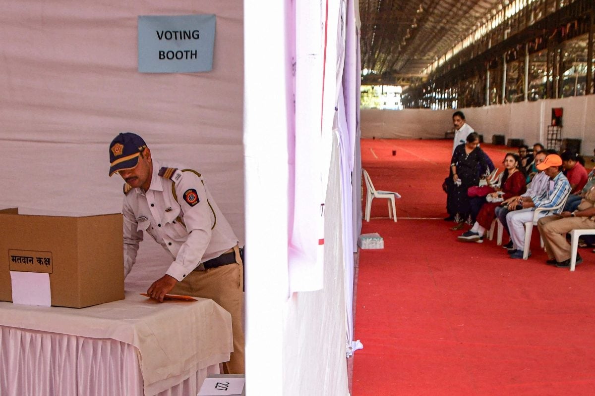 Maharashtra Local Body BMC Election Live: BMC चुनाव के लिए शुरू हो चुकी है वोटिंग जानें किन्‍होंने डाला वोट कौन हैं सबसे धनी कैंडिडेट