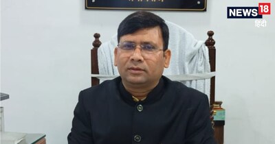 Prayagraj : बीएसए को स्कूल के खिलाफ शिकायत मिली थी.