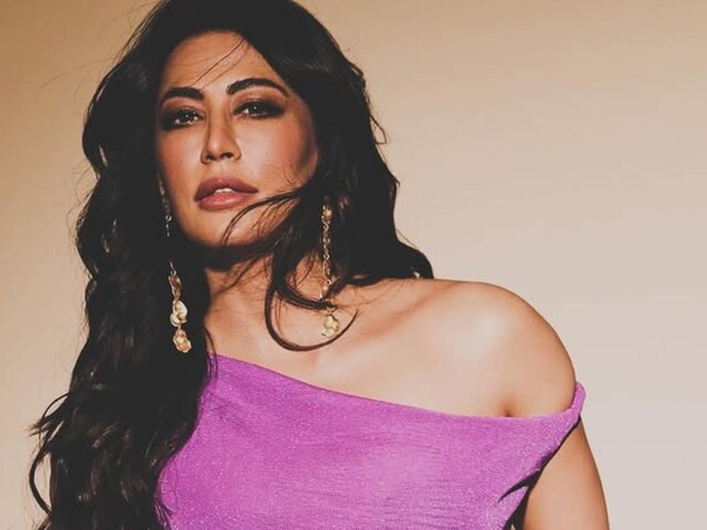 'पूरी पीठ पर खरोंच के निशान थे', बेकाबू भीड़ का जब शिकार बनीं चित्रांगदा सिंह