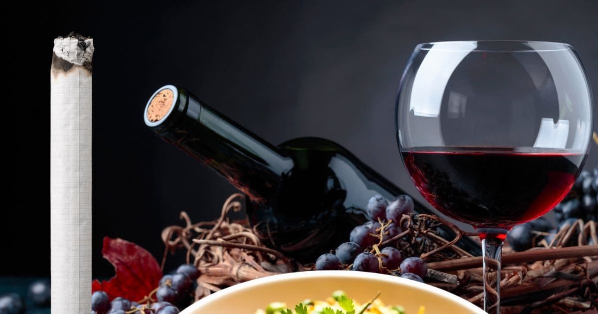 सिगरेट, दारू, चखना...सब डाउन, सेंसेक्स पहुंचा 600 पार लेकिन इनका बंटाधार