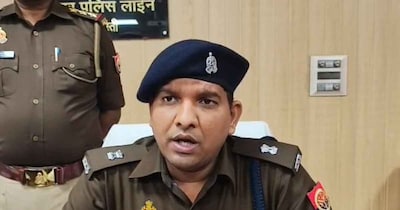 अपर पुलिस अधीक्षक श्यामाकांत मामले की जानकारी देते.