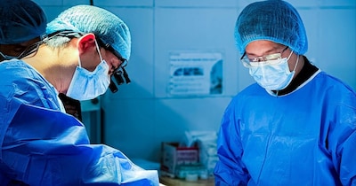 दिल्ली एम्स में किडनी ट्रांसप्लांट का खर्च काफी कम है.