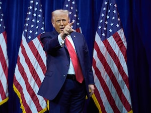 इस बार नाटो पर भड़के ट्रंप. (Credit- PTI)