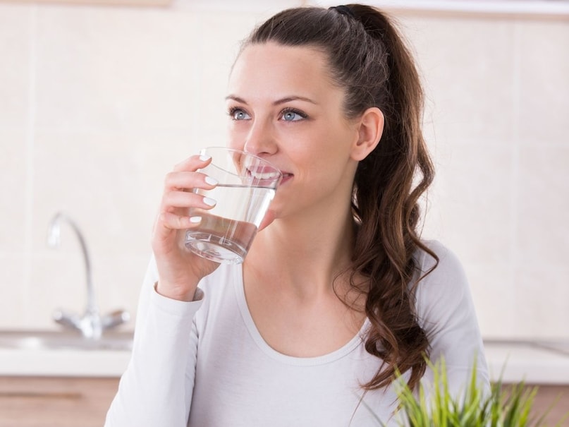 Immunity Boosting Foods, Vitamin C Rich Diet, Probiotics for Gut Health, Foods to Avoid for Immunity, Zinc and Vitamin E Benefits, Natural Infection Fighters, इम्यूनिटी बढ़ाने वाले फूड्स, इम्यूनिटी बढ़ाने के लिए क्या खाएं क्या न खाएं, रोग प्रतिरोधक क्षमता बढ़ाने के तरीके