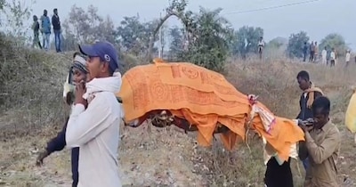 गया के गोटीबांध में एकसाथ जलीं छह चिताएं.