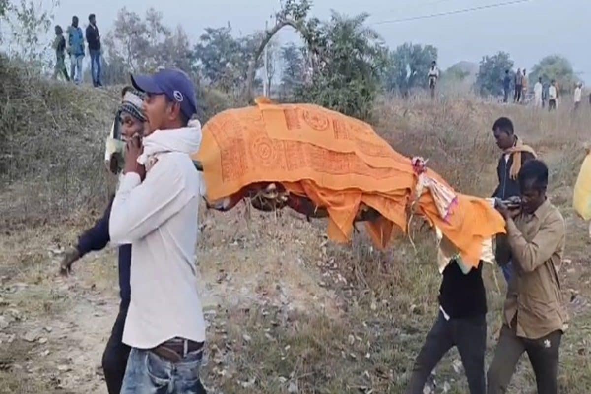रोजी रोटी के लिए गए परदेश मगर लौटे ताबूत में बंद होकर, गया गोटीबांध में एकसाथ जलीं छह चिताएं, छत्तीसगढ़ हादसे दिया जीवन भर का गम
