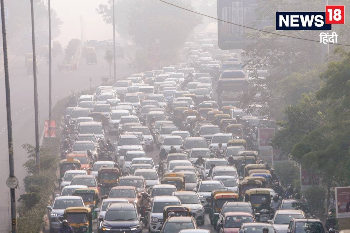 दिल्ली में आएगा अमृत काल एक झटके में सड़कों से हटेंगे दो लाख वाहन रेखा गुप्ता सरकार ने निकाला फॉर्मूला