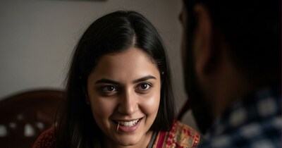 पत्नी ने पति का दांत से काट लिया जीभ