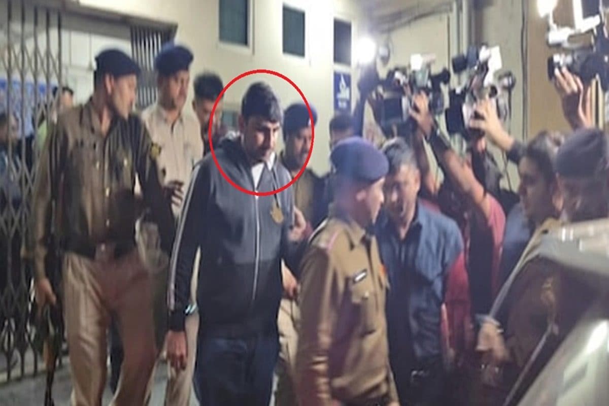 कलेक्टर ऑफिस या वसूली का अड्डा IAS राजेंद्रकुमार पटेल पर ED का शिकंजा