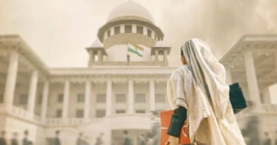 नई दिल्ली.  अक्सर देखा जाता है कि जो फिल्में सिनेमाघरों में नहीं चल पातीं, वही ओटीटी पर आकर दर्शकों का दिल जीत लेती हैं. कुछ ऐसा ही हाल यामी गौतम की फिल्म हक का है. थिएटर में यह फिल्म बुरी तरह फ्लॉप रही, लेकिन अब ओटीटी पर शानदार रिस्पॉन्स मिल रहा है. सच्ची घटना पर आधारित यह फिल्म इन दिनों नेटफ्लिक्स पर टॉप ट्रेंड कर रही है.