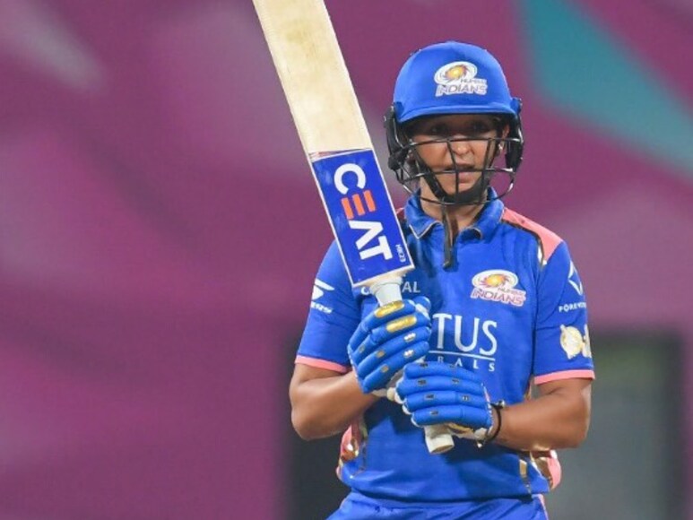 Harmanpreet Kaur Angry on Bowlers, MI vs GG WPL 2026 Results, Harmanpreet Kaur Post Match Statement, Mumbai Indians Bowling Performance WPL,Harmanpreet Kaur Criticizes MI Bowlers, WPL 2026 High Scoring Matches, MI vs GG Highlights 2026, Captain Harmanpreet Kaur Reaction, गेंदबाजों पर भड़कीं हरमनप्रीत कौर, एमआई बनाम जीजी डब्ल्यूपीएल 2026 परिणाम, हरमनप्रीत कौर का मैच के बाद का बयान, मुंबई इंडियंस का गेंदबाजी प्रदर्शन, हरमनप्रीत कौर ने की मुंबई के गेंदबाजों की आलोचना, डब्ल्यूपीएल 2026 हाई स्कोरिंग मैच, एमआई बनाम जीजी हाइलाइट्स 2026, कप्तान हरमनप्रीत कौर की प्रतिक्रिया