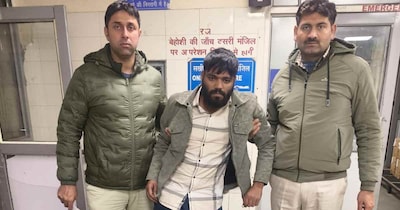 पुलिस मामले की जांच कर रही है.