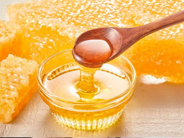 Why is honey considered a medicine in Ayurveda? Expert told the surprising reason