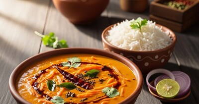 ठंड में बनाएं गर्मागर्म गाजर की कढ़ी और बाजरे की रोटी, जानें आसान तरीका.