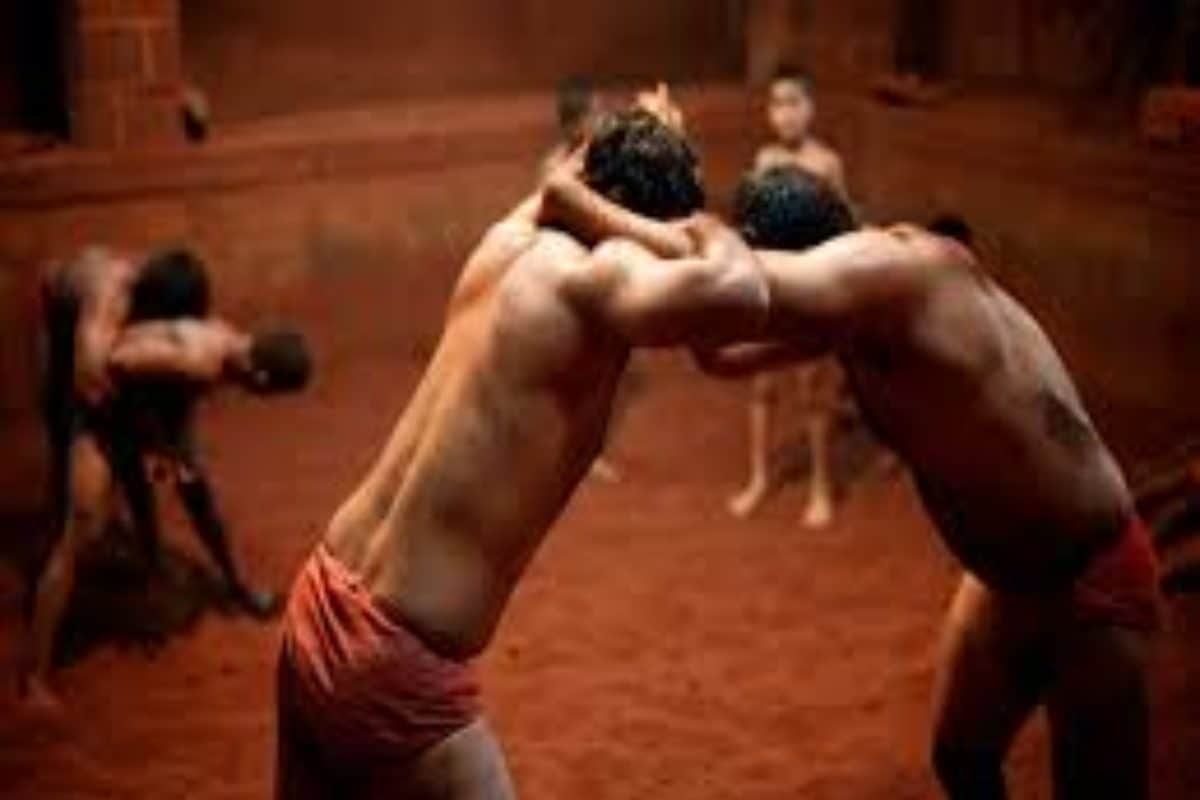 फिर याद आया सुल्तान! बदलते दौर में विलुप्त होती कुश्ती को मिली नई पहचान, समस्तीपुर के इस गांव में हुआ दंगल