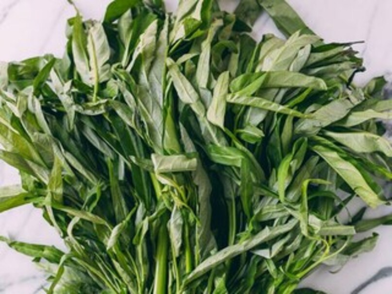 Lifestyle, Healthy Lifestyle, Sexual disease, Sexual Problem, Periods, Menstruation, Love Relationship, Relationship Goal, Nightfall, Pregnancy, kannada news, karnataka news, Stay Youthful Even at 60! This Green Leafy Vegetable Is Said to Double Men’s Strength AKD