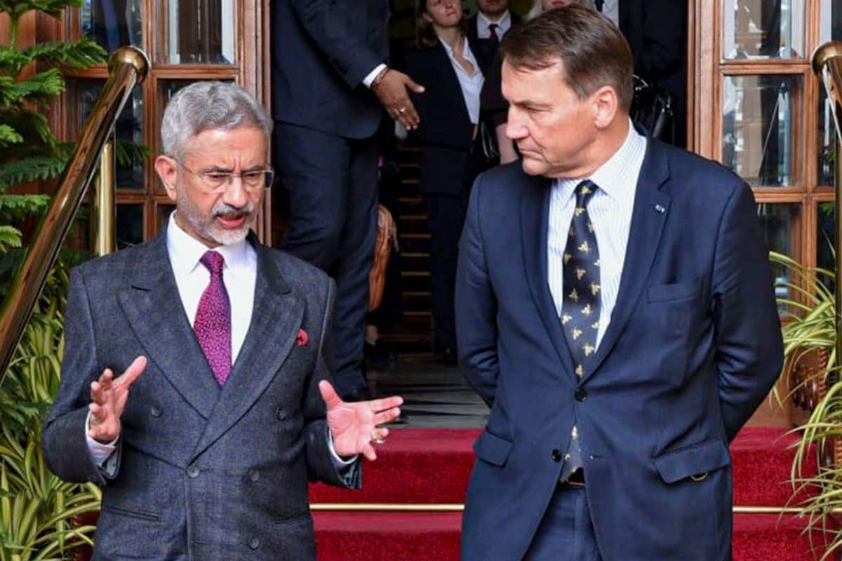 जयशंकर ने PAK प्रेम पर सुनाया तो तिलमिलाया पोलैंड विदेशमंत्री ने अलापा रूस का राग पर जनाब लॉजिक कहां है