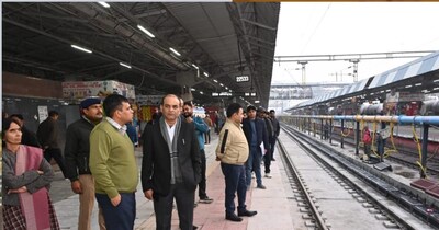 40 दिन के कम समय में ट्रैक का काम पूरा करने का डिवीजन ने बनाया रिकार्ड.