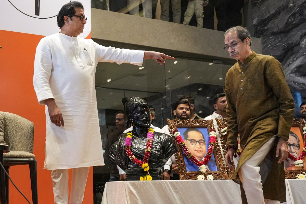 सत्ता के लिए भाई ने भाई को दिया धोखा, उद्धव के दुश्मन संग राज ने मिलाया हाथ, UBT नाराज, टूटेगा भाईचारा?