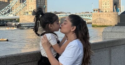 माही विज ने बेटी के लिए नई गाड़ी खरीदी.