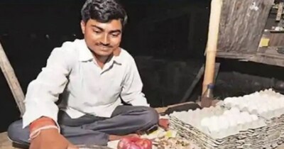 अंडे बेचने वाला मनोज कुमार बना IOFS अफसर. 