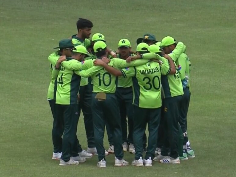 pakistan lost u19 world cup match, pakistan lost u19 world cup match, england u19 beat pakistan by 37 runs, pakistan u19 cricket team lost opening u19 world cup match, Farhan Yousaf, अंडर 19 वर्ल्ड कप , पाकिस्तान हारा, पाकिस्तान पहला मैच हारा, पाकिस्तान बनाम इंग्लैंड अंडर 19