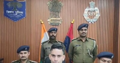 फर्जी दस्तावेज बनाने वाला गैंग पकड़ा गया.