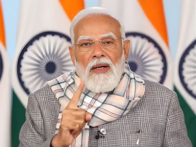  पीएम मोदी