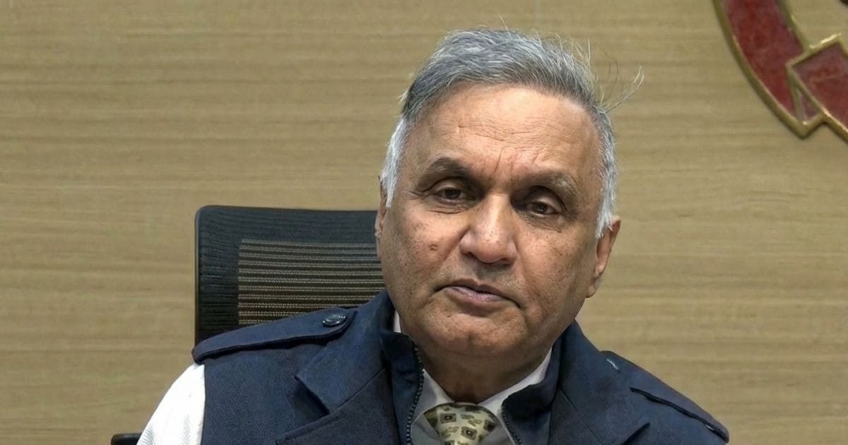 IPS Story: कौन है यह जांबाज अफसर, जो काल बनकर गैंगस्टरों को निगल रहा है? जानें इस आईपीएस की कहानी