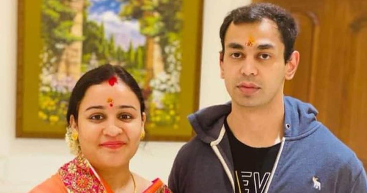 मुलायम सिंह के बेटे प्रतीक यादव की नेट वर्थ जानते हैं आप, पत्‍नी को तलाक दिया तो कितना पैसा देना पड़ेगा