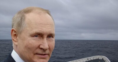 रूसी टैंकर के सदस्यों पर अमेरिका चलाएगा मुकदमा. 