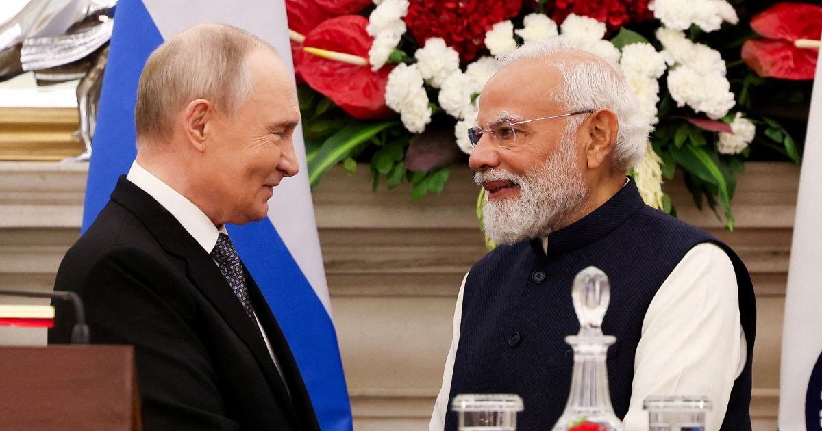 पुत‍िन का भारत को बंपर ऑफर! सबसे सस्‍ता तेल देने को तैयार, लेकिन पीएम मोदी अलग 'गेम प्‍लान'