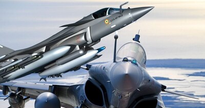 इस साल जून-जुलाई में तेजस मार्क-2 उड़ान भरेगा. लेकिन सवाल यह है कि जब देसी विमान तैयार है तो सरकार राफेल क्यों खरीद रही है.