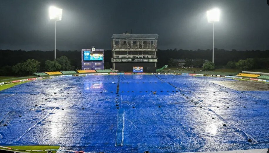 DLS Method in Cricket Hindi, Difference between DLS and VJD Method, What is Duckworth Lewis Rule, V. Jayadevan Method in Cricket, Cricket Rain Rules Explained, DLS vs VJD Method which is better, Target Calculation in Rain Affected Matches, 
ICC DLS Rule for ODI and T20, Domestic Cricket VJD Method, Par Score calculation in Cricket, क्रिकेट में डकवर्थ लुईस नियम, DLS और VJD मेथड में अंतर, डकवर्थ लुईस नियम क्या है, वी. जयदेवन मेथड क्या है, क्रिकेट में बारिश से जुड़े नियम, DLS और VJD में से बेहतर कौन, बारिश से बाधित मैचों में लक्ष्य की गणना, वनडे और टी20 के लिए आईसीसी का नियम, घरेलू क्रिकेट में वीजेडी मेथड का उपयोग, क्रिकेट में पार स्कोर की गणना कैसे होती है 