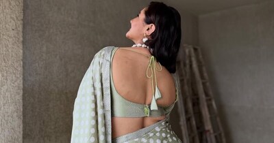 नई दिल्ली: 'उतरन' की चुलबुली 'तपस्या' रश्मि देसाई ने जिंदगी में इतने उतार-चढ़ाव देखे हैं कि अब वह रिश्तों को लेकर काफी सतर्क हैं, हालांकि रिश्तों से उनका भरोसा उठा नहीं है. प्यार में धोखा खाने के बाद एक्ट्रेस ने अपने रिश्तों के इमोशनल पहलू को बयां किया.(फोटो साभार: Instagram@imrashamidesai)