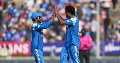 रवींद्र जडेजा की सपोर्ट में उतरे मोहम्मद सिराज. 