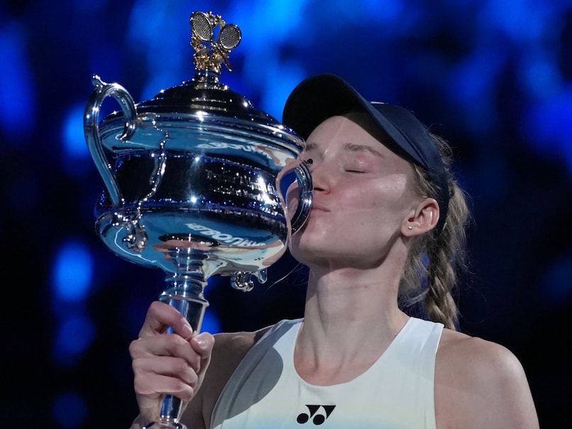 Elena Rybakina, Elena Rybakina wins Australian open, Elena Rybakina prize money, Elena Rybakina wins first time Australian open, Aryna Sabalenka, Elena Rybakina got 25 crore prize money Australian open, Elena Rybakina becomes Australian open champion, एलेना रायबाकिना , एलेना रायबाकिना प्राइज मनी, ऑस्ट्रेलियन ओपन चैंपियन एलिना रायबाकिना