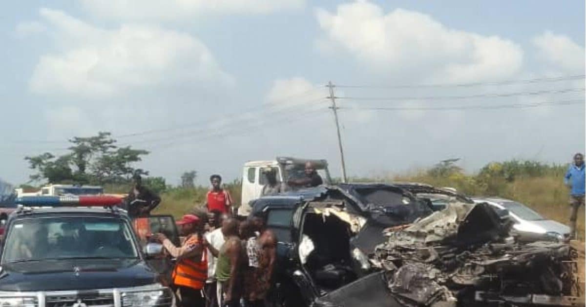 सऊदी अरब में भीषण हादसे में 4 भारतीयों की मौत, उमरा कर लौट रहा था परिवार